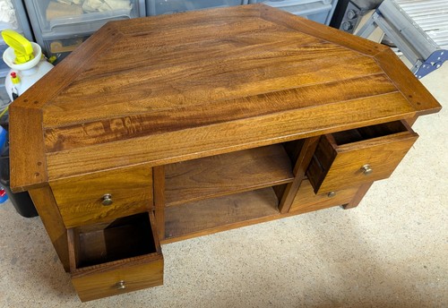 Solid dark wood - dark,